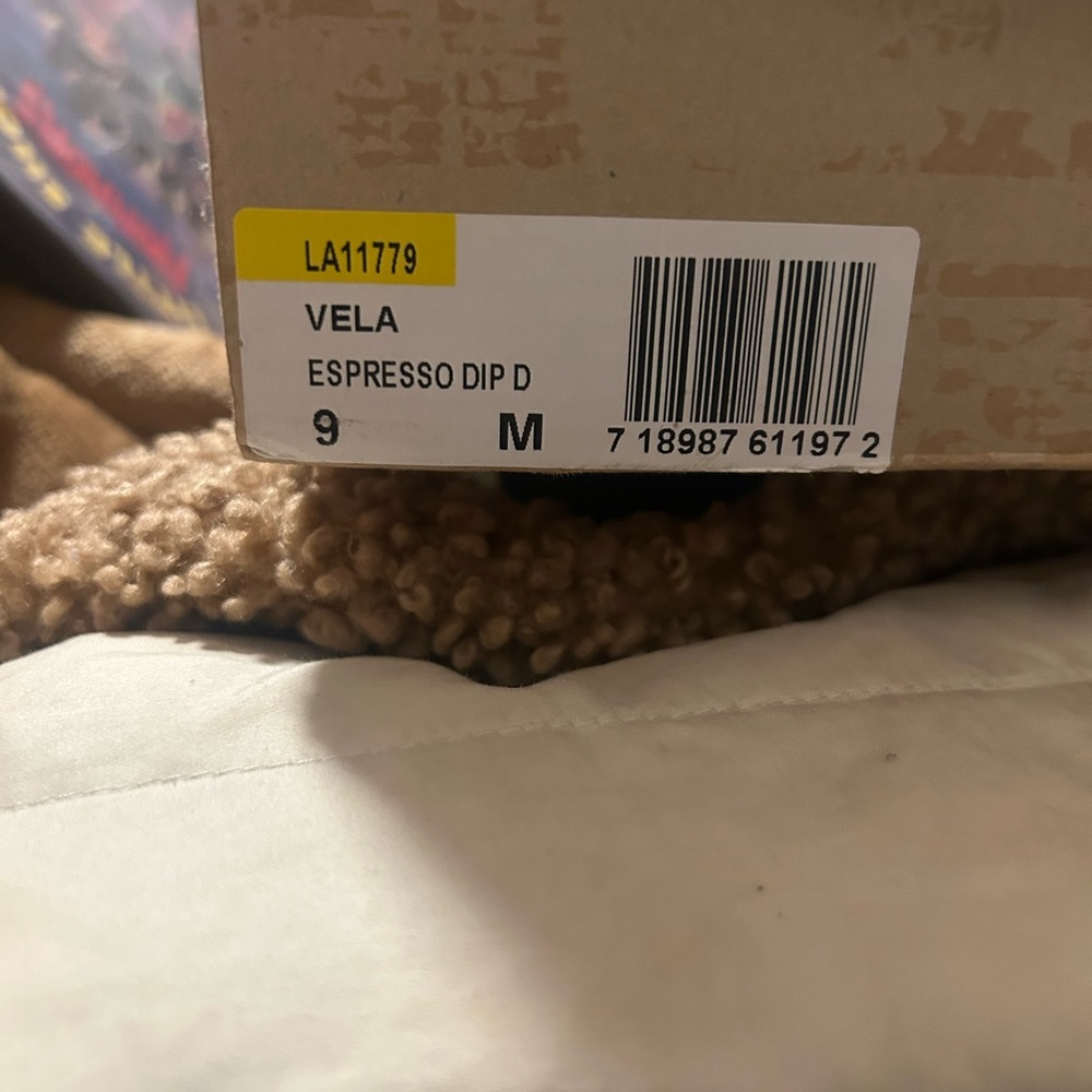 Vela Espresso Shoes - Picture 3 of 3